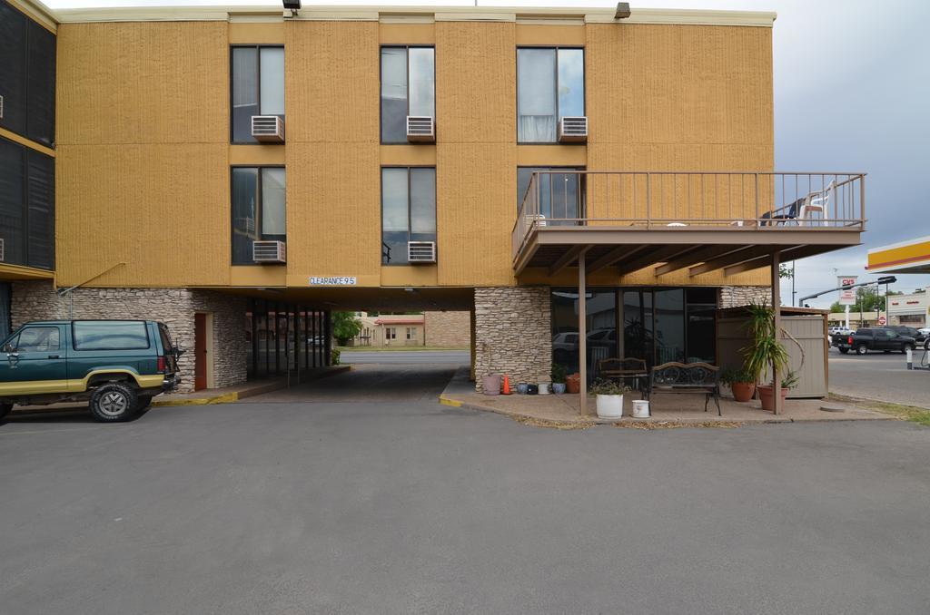 Econo Lodge San Angelo Exterior photo