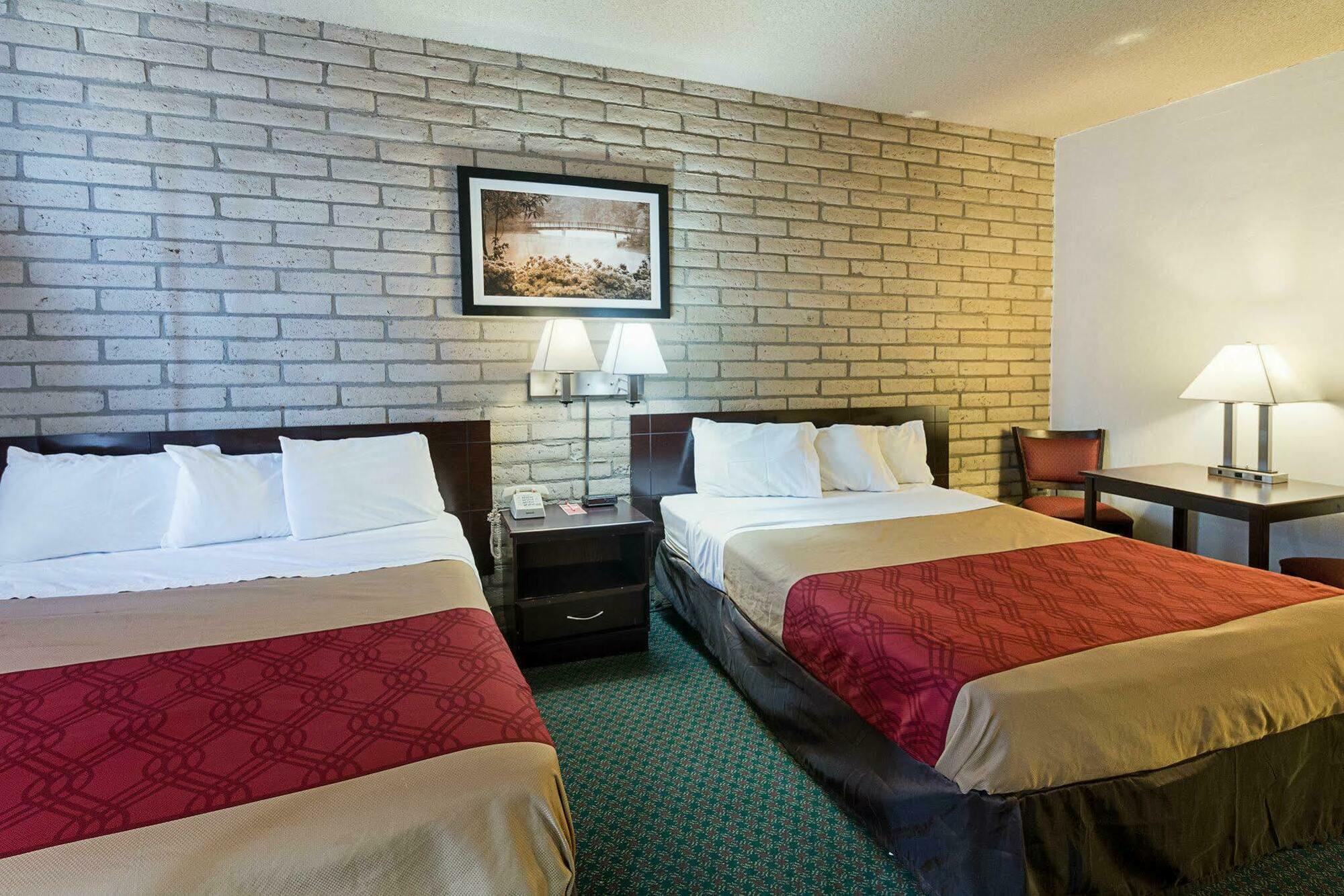 Econo Lodge San Angelo Exterior photo